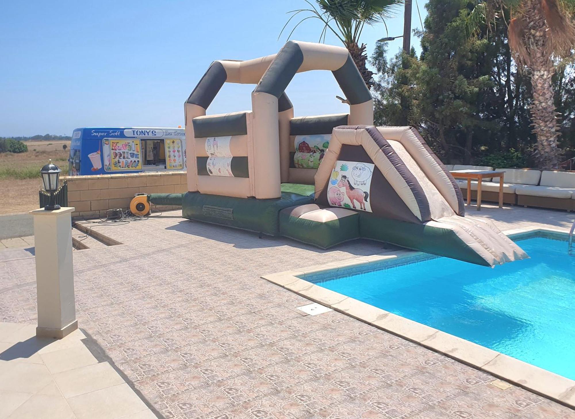 Larnaca Mansion Ideal For 3 Families Or More Camera foto